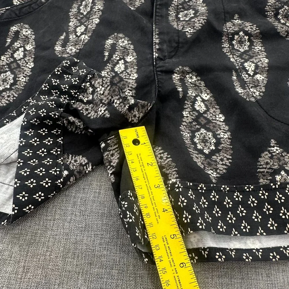 NEW! Knox Rose High rise Shorts Relaxed fit Paisley Print Large Cotton & Lyocell